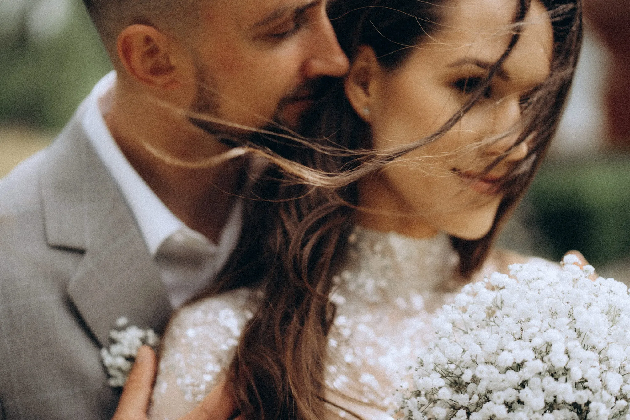 vestuviu fotografas, jaunuju portretas ir fotosesija raudondvaryje